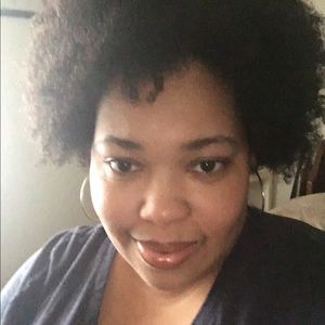 Meet your Posher, Shameeka